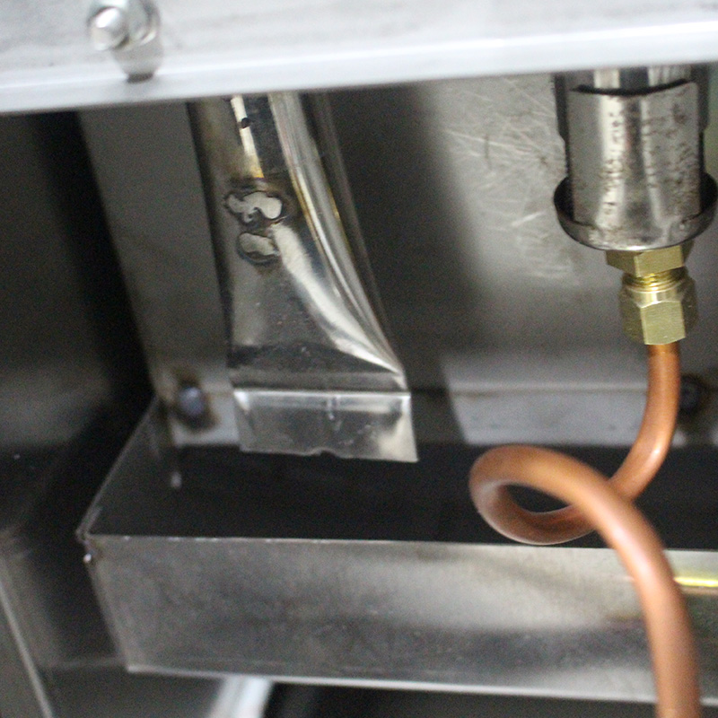 مقلاة عميقة تجارية من الفولاذ المقاوم للصدأ تعمل بالغاز الطبيعي/غاز البترول المسال مع صمام